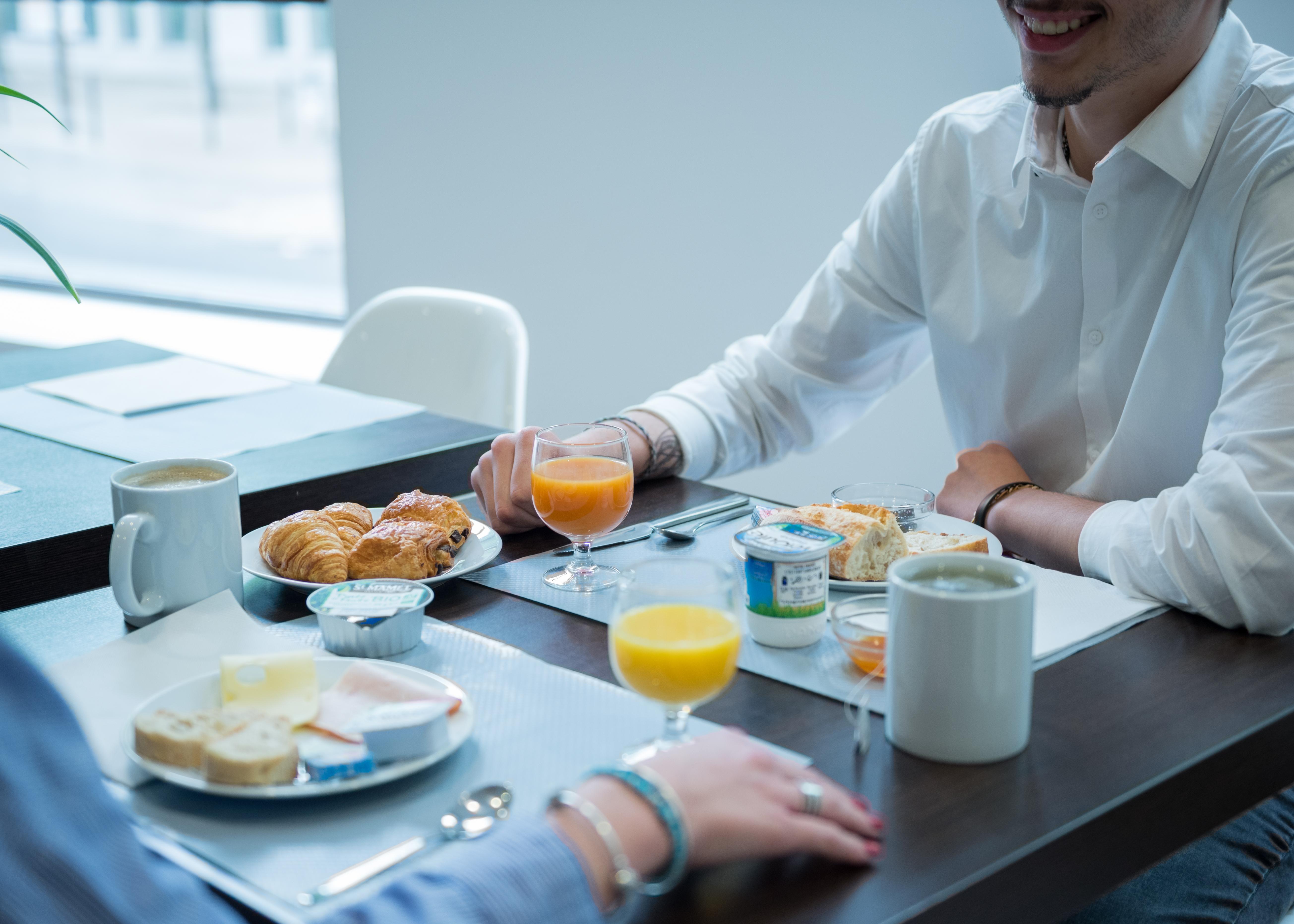 Comfort Aparthotel Nimes Centre Екстер'єр фото