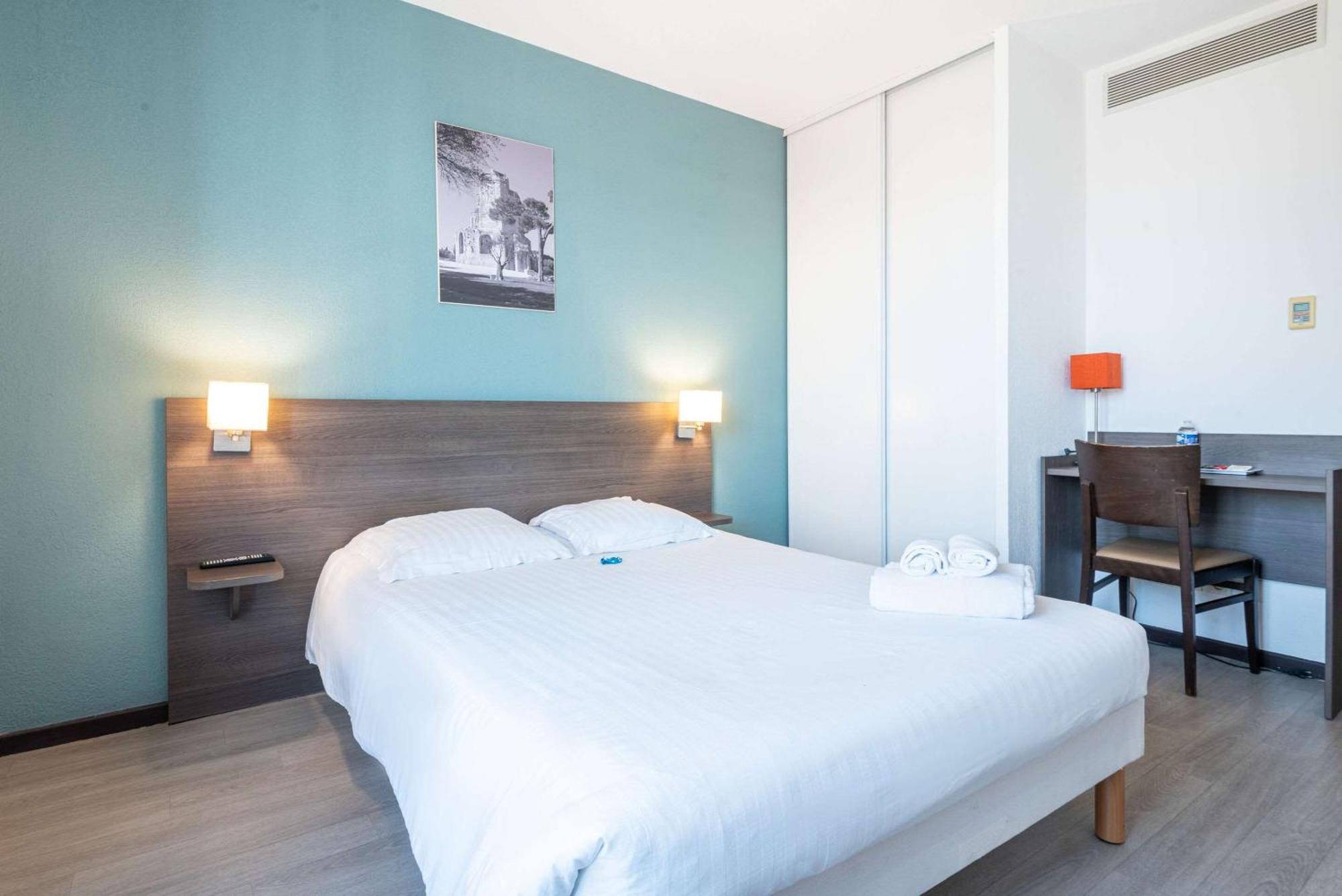 Comfort Aparthotel Nimes Centre Екстер'єр фото