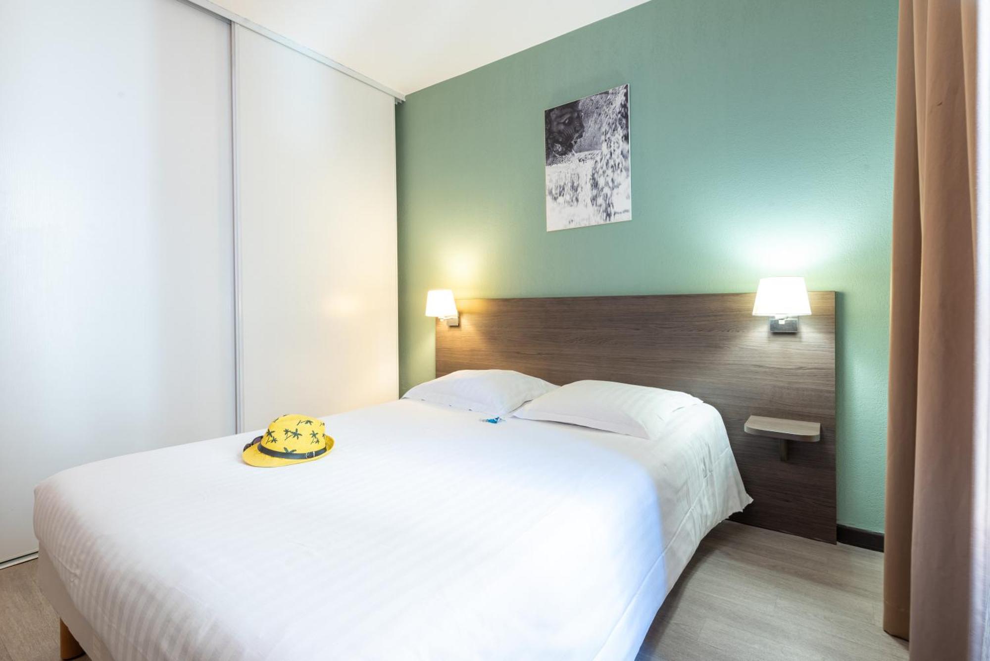 Comfort Aparthotel Nimes Centre Екстер'єр фото