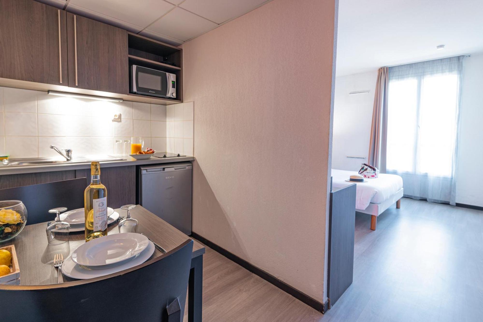 Comfort Aparthotel Nimes Centre Екстер'єр фото